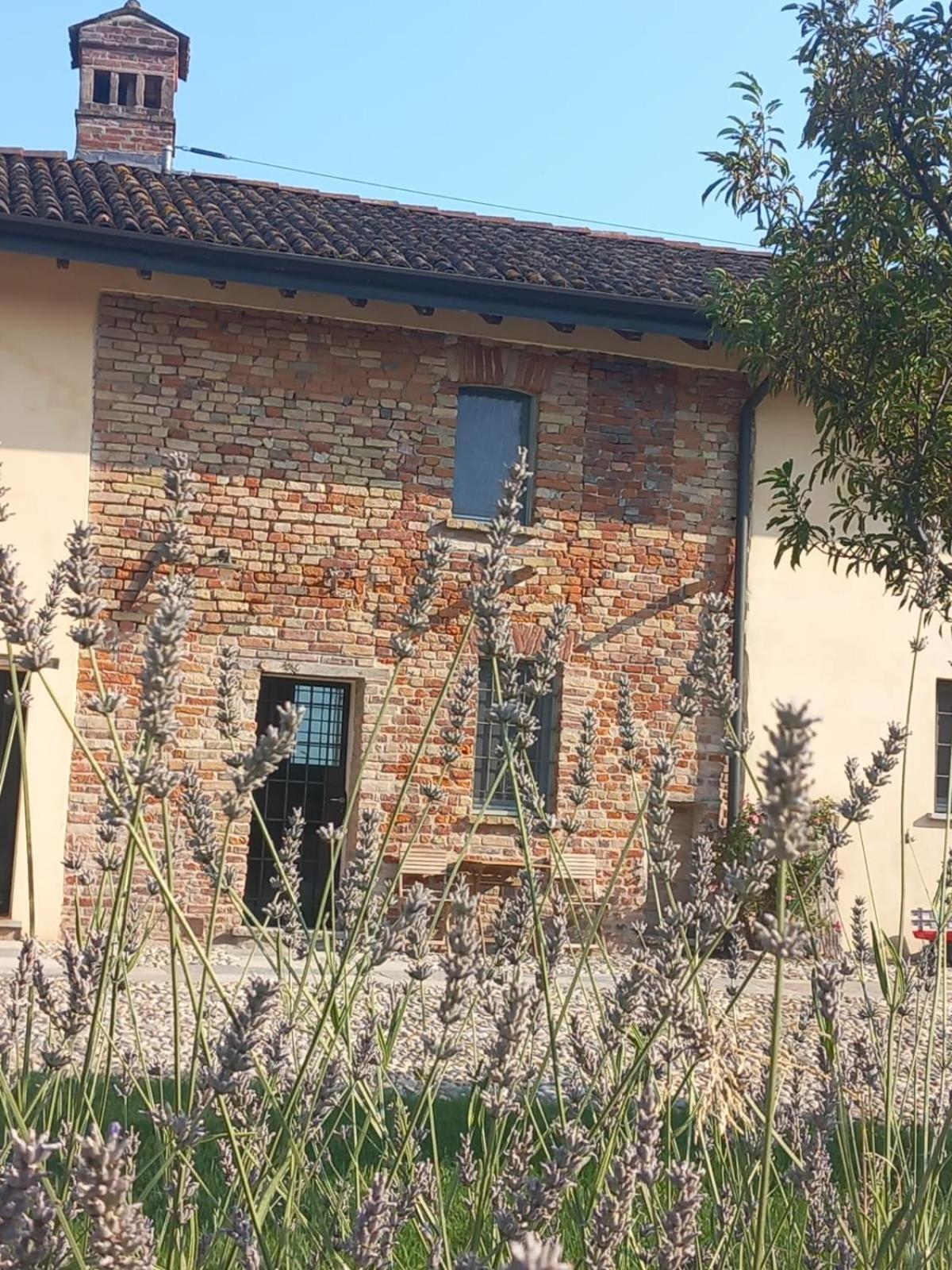 Agriturismo Cascina Pezzolo Λόντι Εξωτερικό φωτογραφία