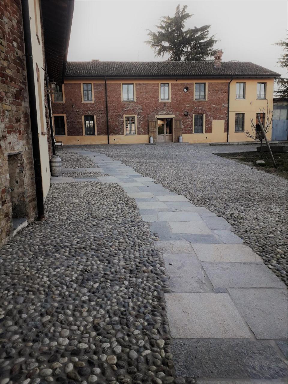Agriturismo Cascina Pezzolo Λόντι Εξωτερικό φωτογραφία